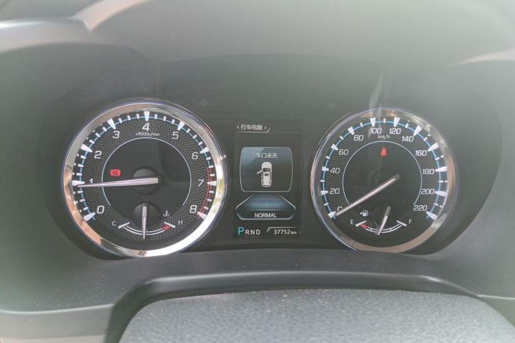 Used CHANGAN CS95 2017 2.0T Two-Wheel Drive Zhiyuan Edition Instrument Cluster