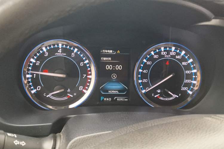 Used CHANGAN CS95 2017 2.0T Two-Wheel Drive Zhiyuan Edition Instrument Cluster