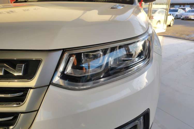 Used CHANGAN CS95 2017 2.0T Two-Wheel Drive Zhitu Edition Left Front Headlight