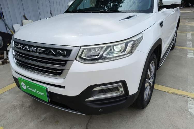 Used CHANGAN CS95 2017 2.0T Four-Wheel Drive SmartDrive Edition Left Front Headlight