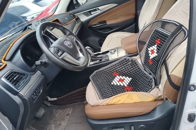 Used CHANGAN CS95 2017 2.0T Two-Wheel Drive Zhituo Edition Left Front Seat