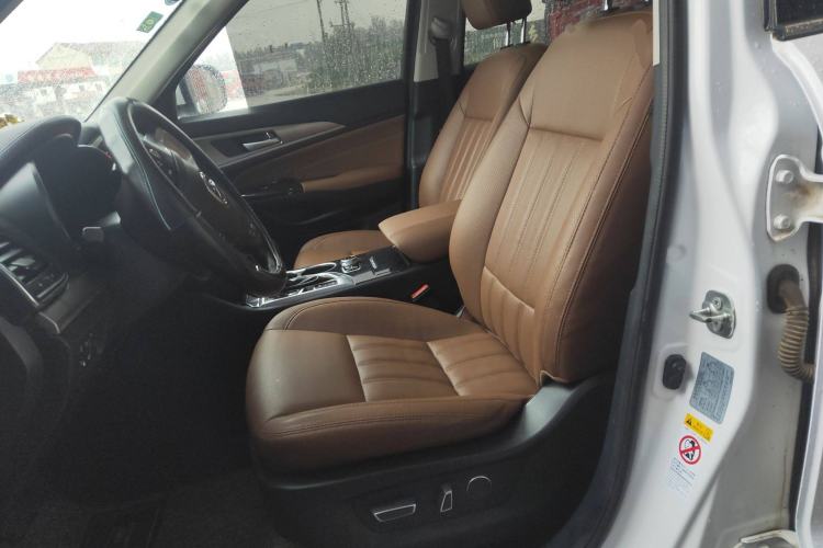 Used CHANGAN CS95 2017 2.0T Two-Wheel Drive Zhitu Edition Left Front Seat