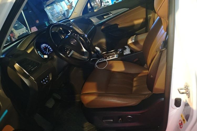 Used CHANGAN CS95 2017 2.0T Four-Wheel Drive SmartDrive Edition Left Front Seat