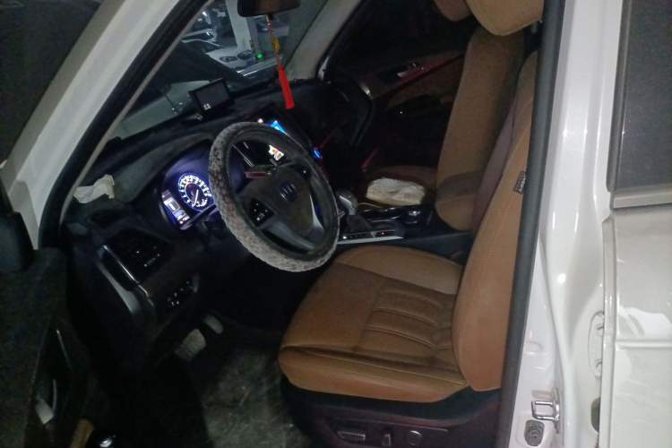 Used CHANGAN CS95 2017 2.0T Two-Wheel Drive Zhiyuan Edition Left Front Seat