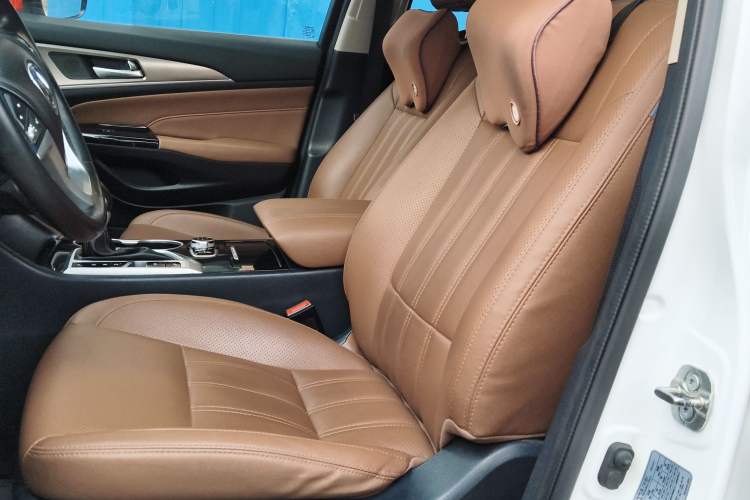 Used CHANGAN CS95 2017 2.0T Two-Wheel Drive Zhiyuan Edition Left Front Seat