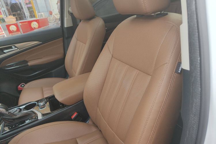 Used CHANGAN CS95 2017 2.0T Two-Wheel Drive Zhituo Edition Left Front Seat