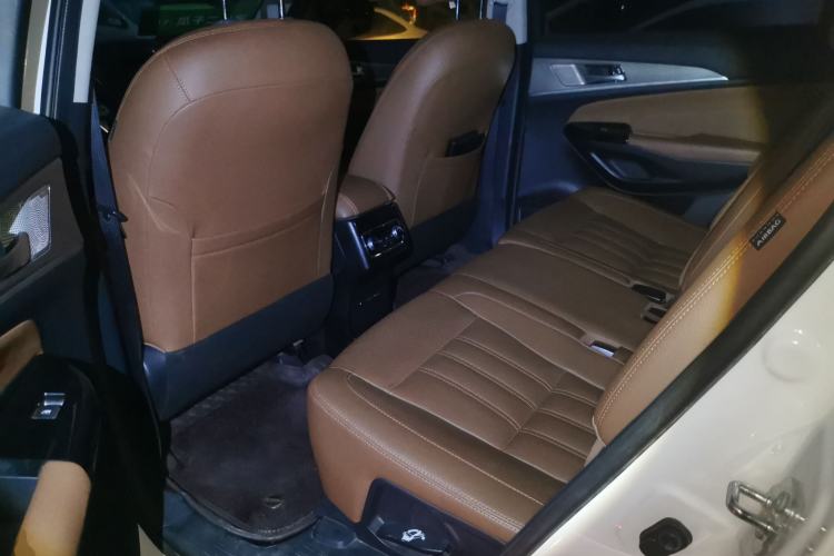 Used CHANGAN CS95 2017 2.0T Four-Wheel Drive ZhiZun Edition Left Rear Seat
