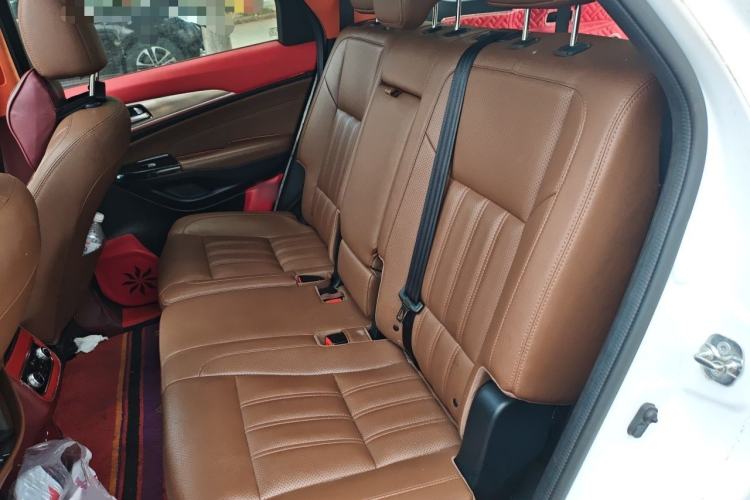 Used CHANGAN CS95 2017 2.0T Two-Wheel Drive Zhiyuan Edition Left Rear Seat