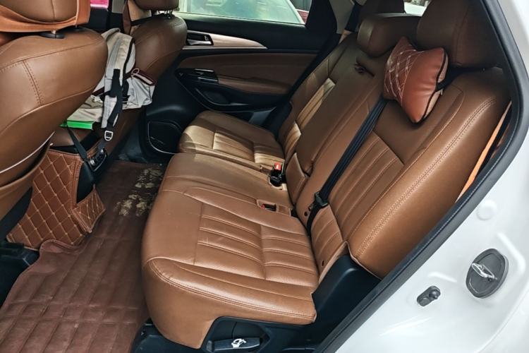 Used CHANGAN CS95 2017 2.0T Two-Wheel Drive Zhituo Edition Left Rear Seat