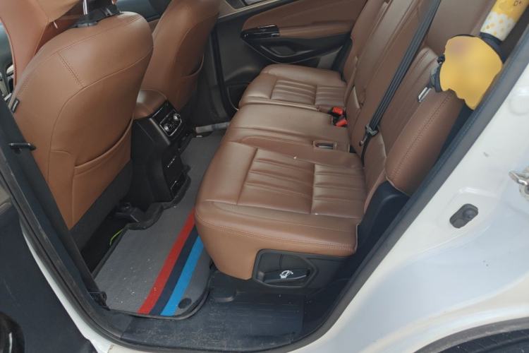 Used CHANGAN CS95 2017 2.0T Two-Wheel Drive Zhitu Edition Left Rear Seat