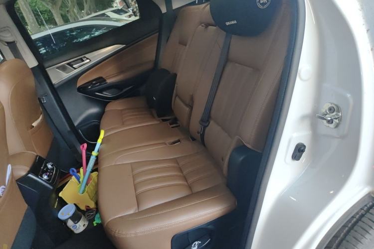 Used CHANGAN CS95 2017 2.0T Two-Wheel Drive Zhituo Edition Left Rear Seat