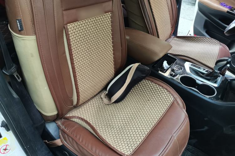 Used CHANGAN CS95 2017 2.0T Two-Wheel Drive Zhitu Edition Left Rear Seat
