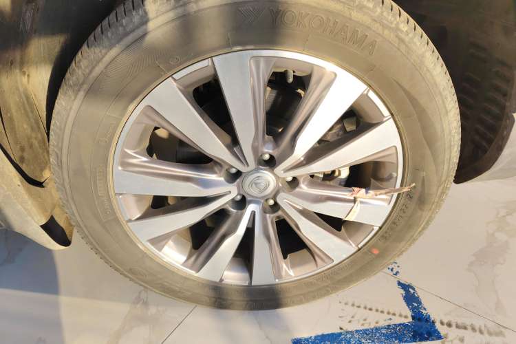 Used CHANGAN CS95 2017 2.0T Two-Wheel Drive Zhitu Edition Left Rear Wheel Hub
