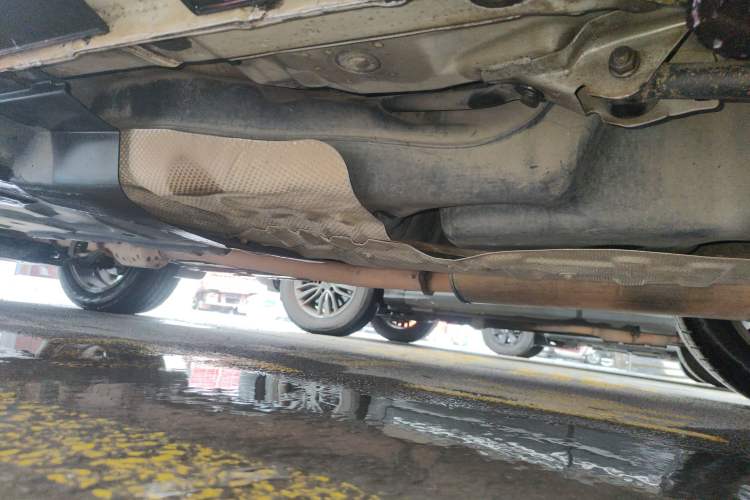 Used CHANGAN CS95 2017 2.0T Two-Wheel Drive Zhitu Edition Left Side Sill