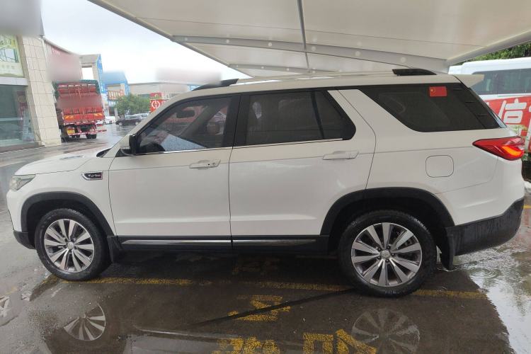 Used CHANGAN CS95 2017 2.0T Two-Wheel Drive Zhitu Edition Left Side