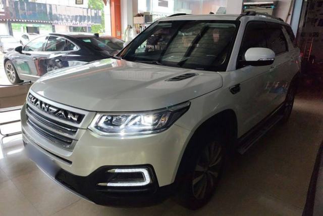 Used CHANGAN CS95 2017 2.0T Two-Wheel Drive Zhitu Edition