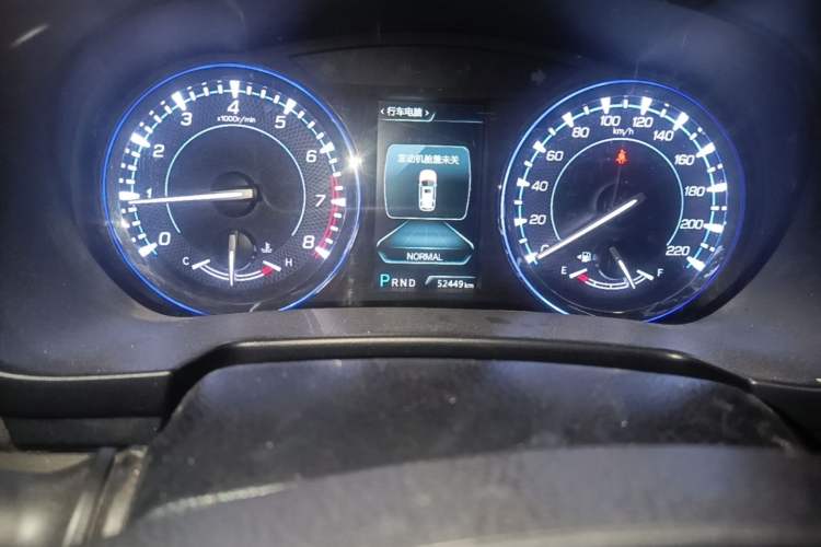 Used CHANGAN CS95 2017 2.0T Two-Wheel Drive Zhitu Edition Odometer Close Up