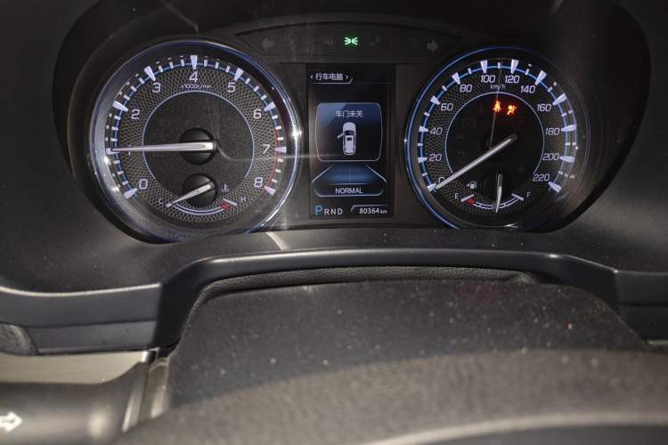 Used CHANGAN CS95 2017 2.0T Four-Wheel Drive SmartDrive Edition Odometer Close Up