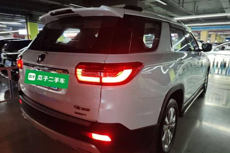 Used CHANGAN CS95 2017 2.0T Two-Wheel Drive Zhiyuan Edition Rear Right 45 Deg