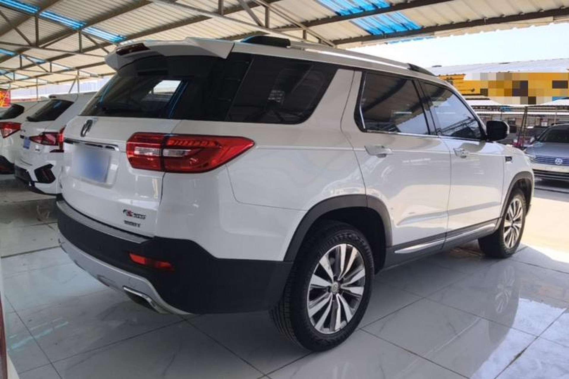 Used CHANGAN CS95 2017 2.0T Two-Wheel Drive Zhitu Edition Rear Right 45 Deg
