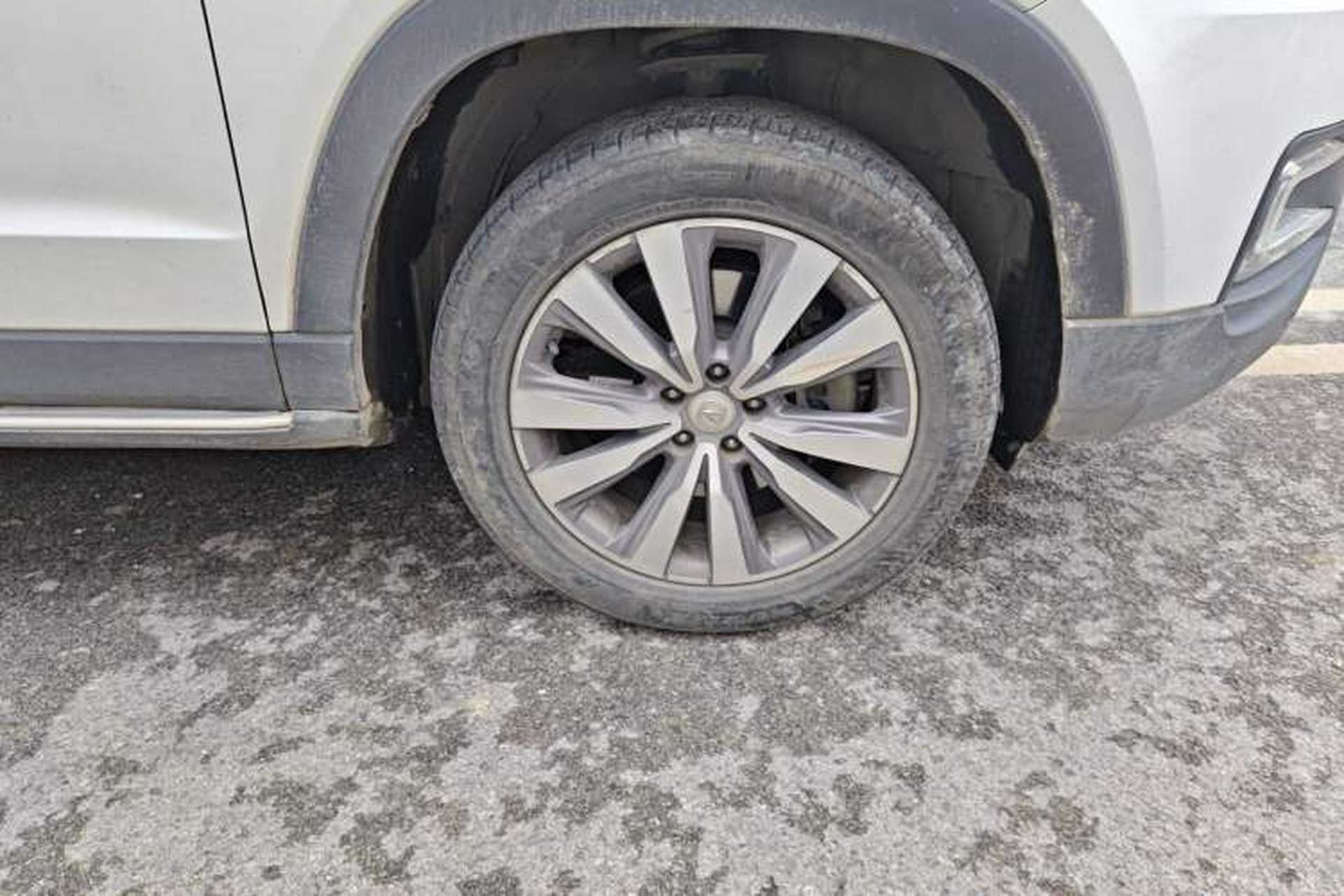 Used CHANGAN CS95 2017 2.0T Four-Wheel Drive SmartDrive Edition Right Front Wheel Hub