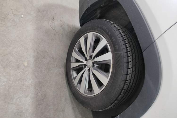 Used CHANGAN CS95 2017 2.0T Two-Wheel Drive Zhituo Edition Right Rear Wheel Hub