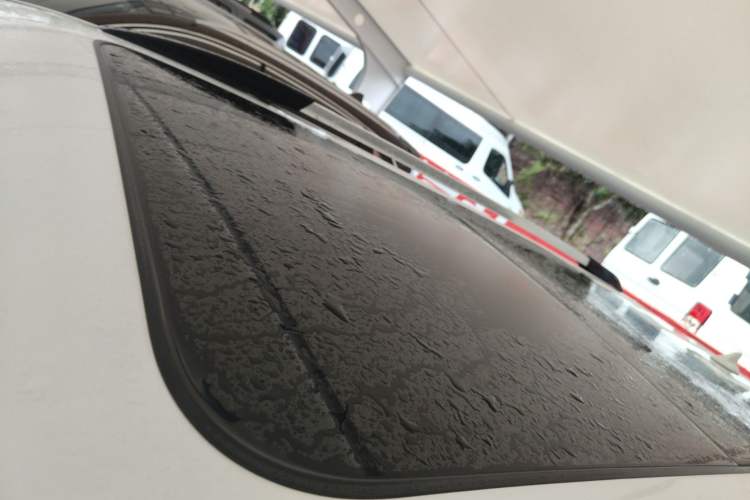 Used CHANGAN CS95 2017 2.0T Two-Wheel Drive Zhitu Edition Roof