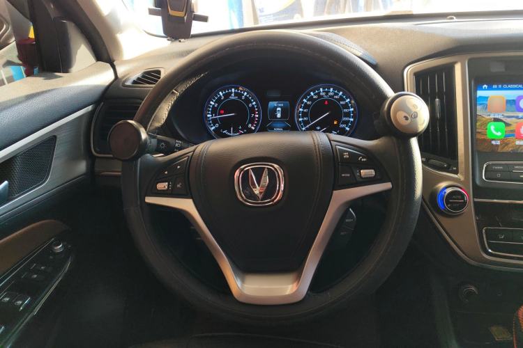 Used CHANGAN CS95 2017 2.0T Two-Wheel Drive Zhitu Edition Steering Wheel