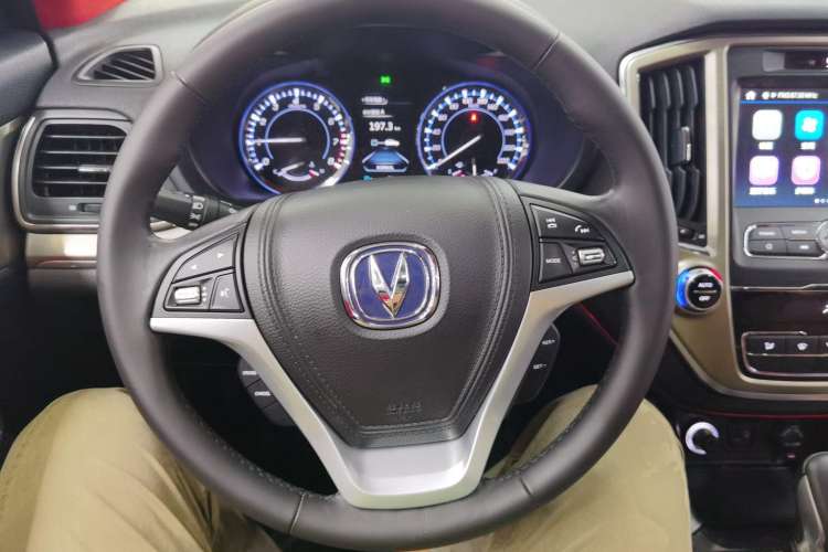 Used CHANGAN CS95 2017 2.0T Two-Wheel Drive Zhitu Edition Steering Wheel