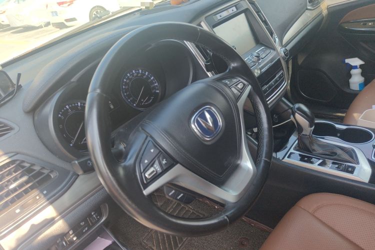 Used CHANGAN CS95 2017 2.0T Two-Wheel Drive Zhitu Edition Steering Wheel