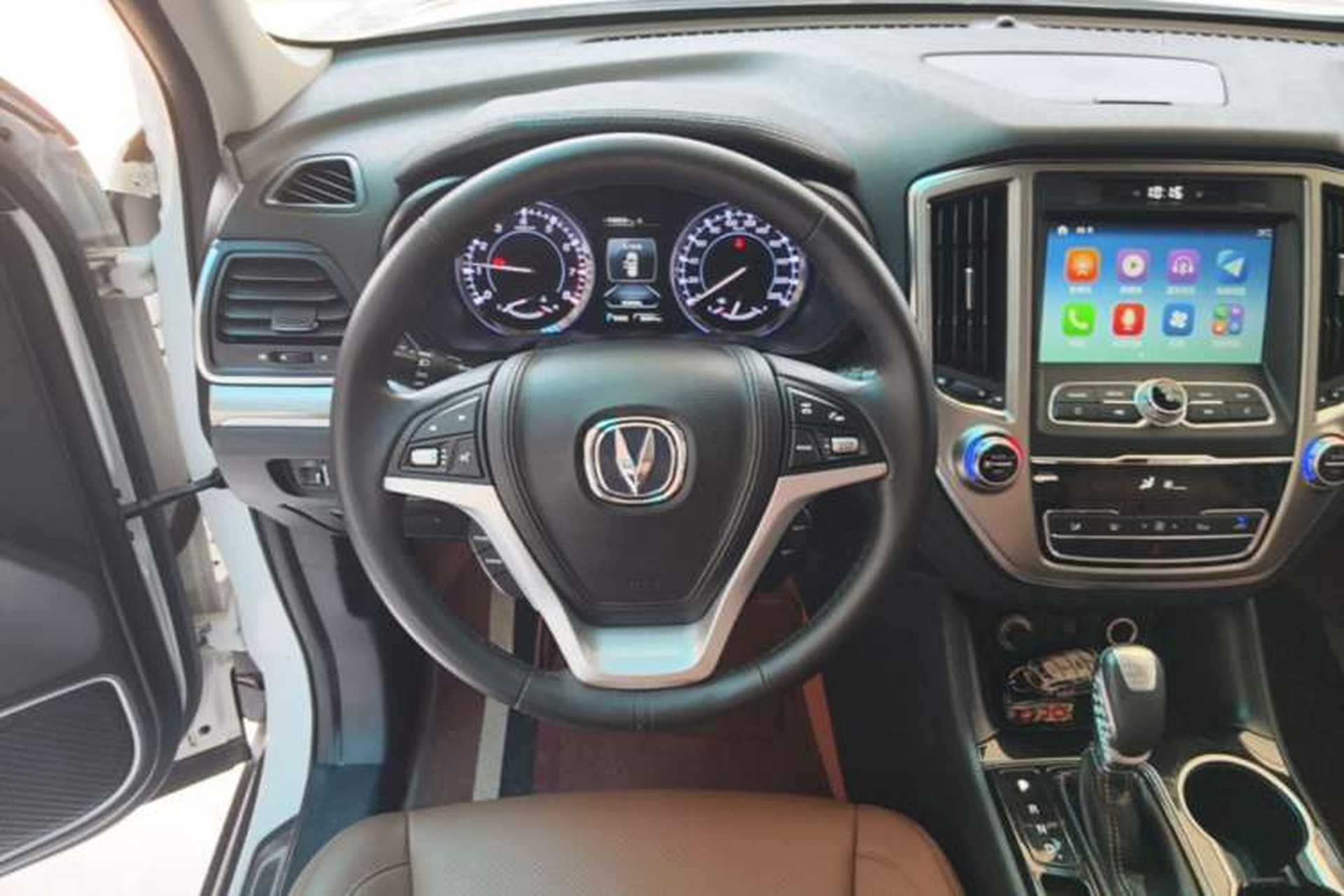 Used CHANGAN CS95 2017 2.0T Two-Wheel Drive Zhitu Edition Steering Wheel