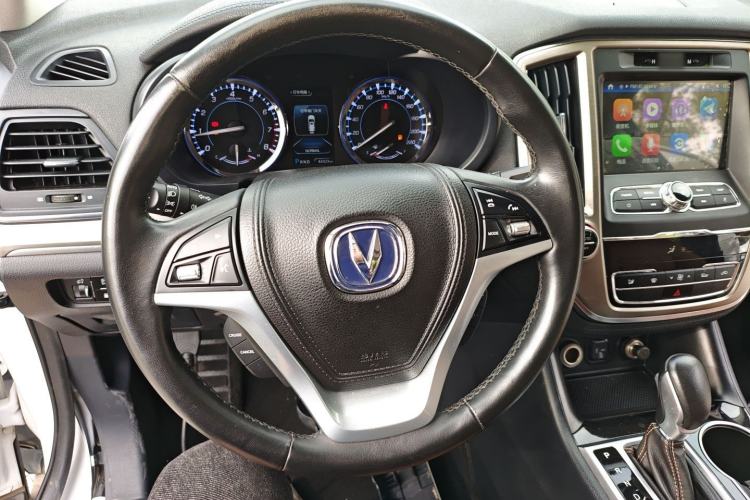 Used CHANGAN CS95 2017 2.0T Two-Wheel Drive Zhitu Edition Steering Wheel