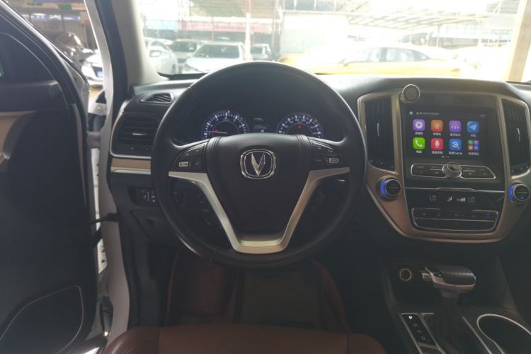 Used CHANGAN CS95 2017 2.0T Two-Wheel Drive Zhitu Edition Steering Wheel