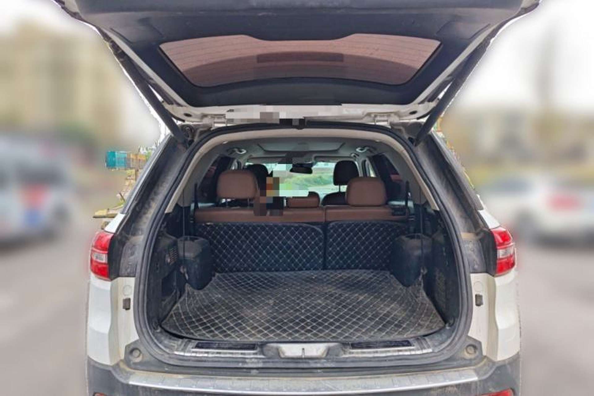 Used CHANGAN CS95 2017 2.0T Four-Wheel Drive SmartDrive Edition Trunk