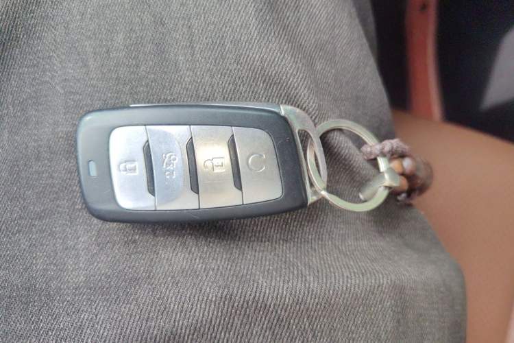 Used CHANGAN CS95 2017 2.0T Two-Wheel Drive Zhitu Edition Vehicle Key