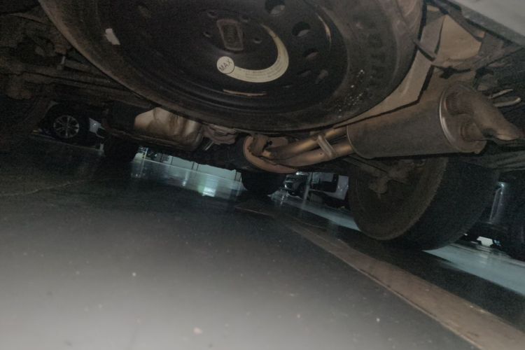 Used CHANGAN CS95 2017 2.0T Four-Wheel Drive ZhiZun Edition Chassis Front