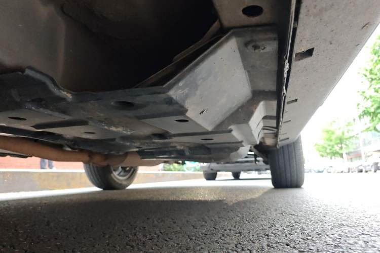 Used CHANGAN CS95 2017 2.0T Two-Wheel Drive Zhitu Edition Chassis Rear Left