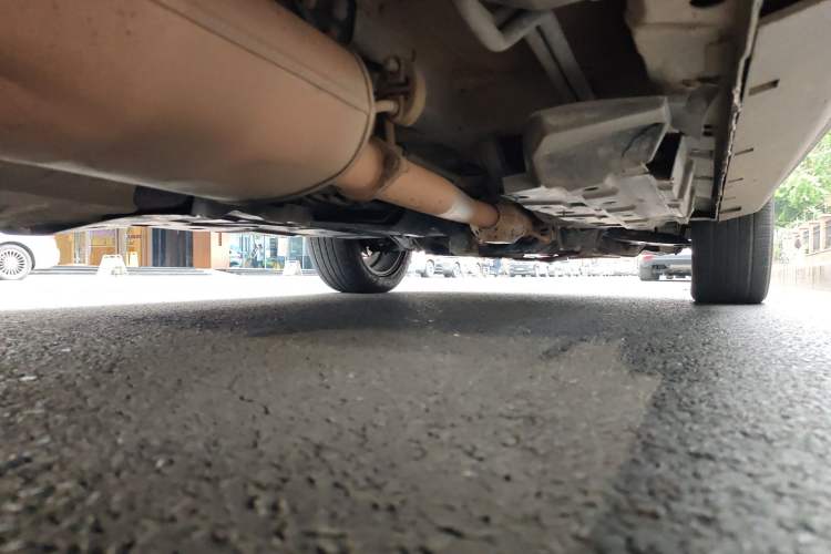 Used CHANGAN CS95 2017 2.0T Two-Wheel Drive Zhitu Edition Chassis Rear Right