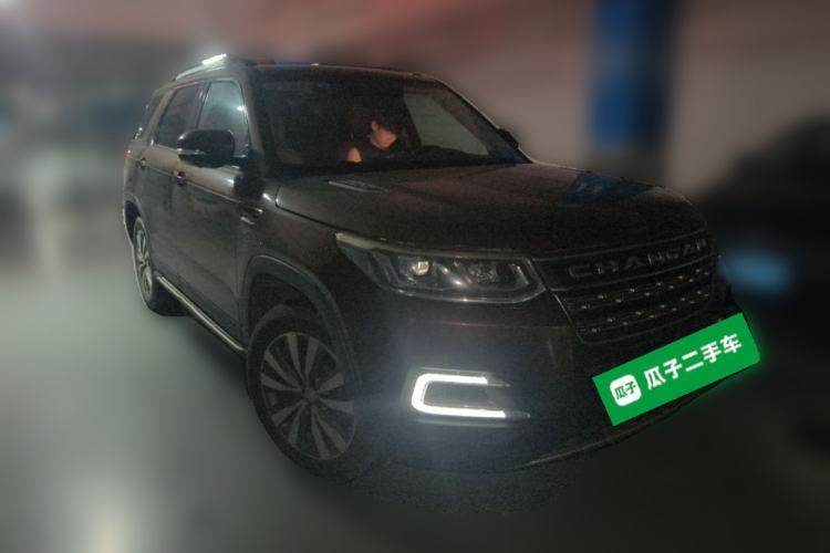 Used CHANGAN CS95 2017 2.0T Four-Wheel Drive ZhiZun Edition Front Right 45 Deg