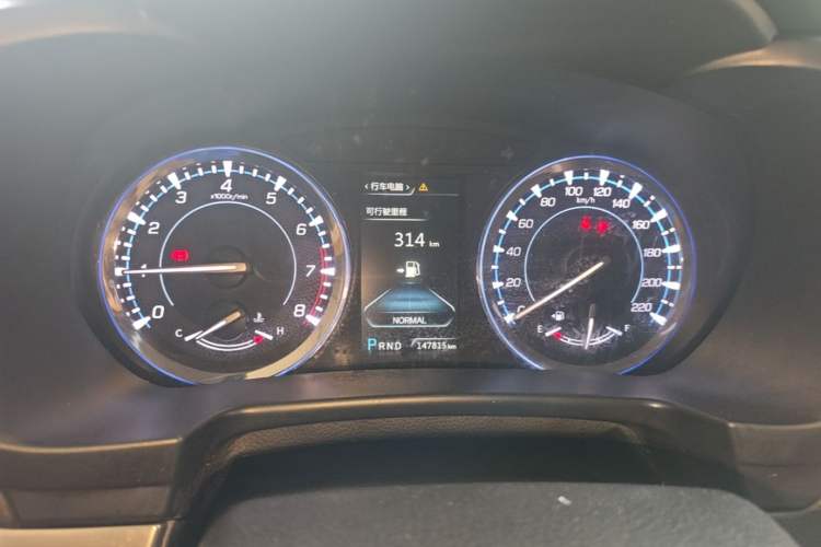 Used CHANGAN CS95 2017 2.0T Two-Wheel Drive Zhiyuan Edition Instrument Cluster