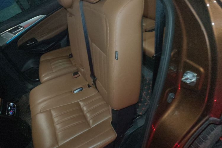Used CHANGAN CS95 2017 2.0T Four-Wheel Drive ZhiZun Edition Left Rear Seat