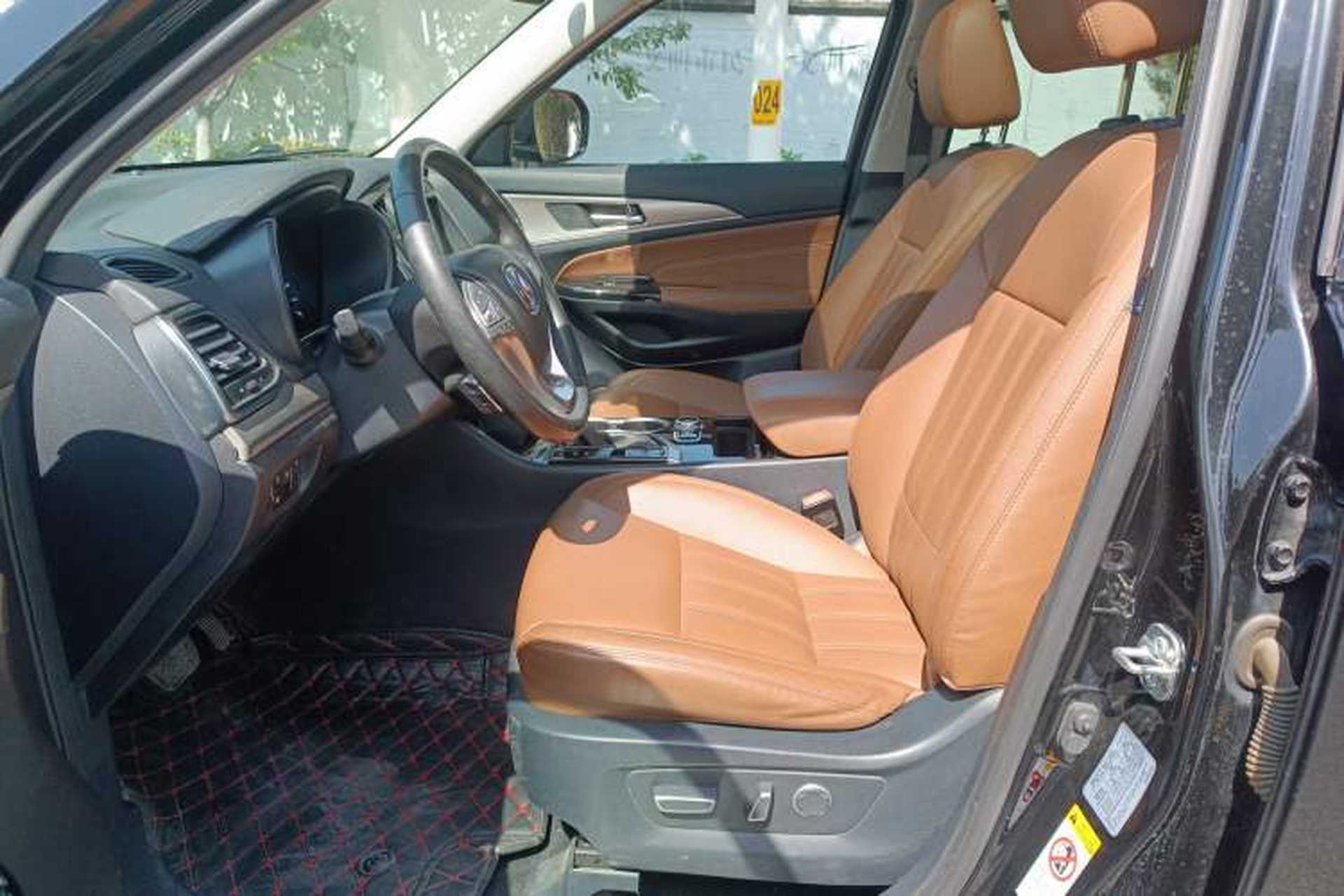 Used CHANGAN CS95 2018 2.0T Four-Wheel Drive Glory Edition Driver Seat