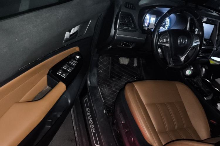 Used CHANGAN CS95 2018 2.0T Four-Wheel Drive Glory Edition Driver Seat