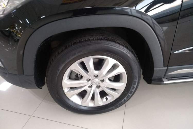 Used CHANGAN CS95 2018 2.0T Four-Wheel Drive Glory Edition Exterior 4