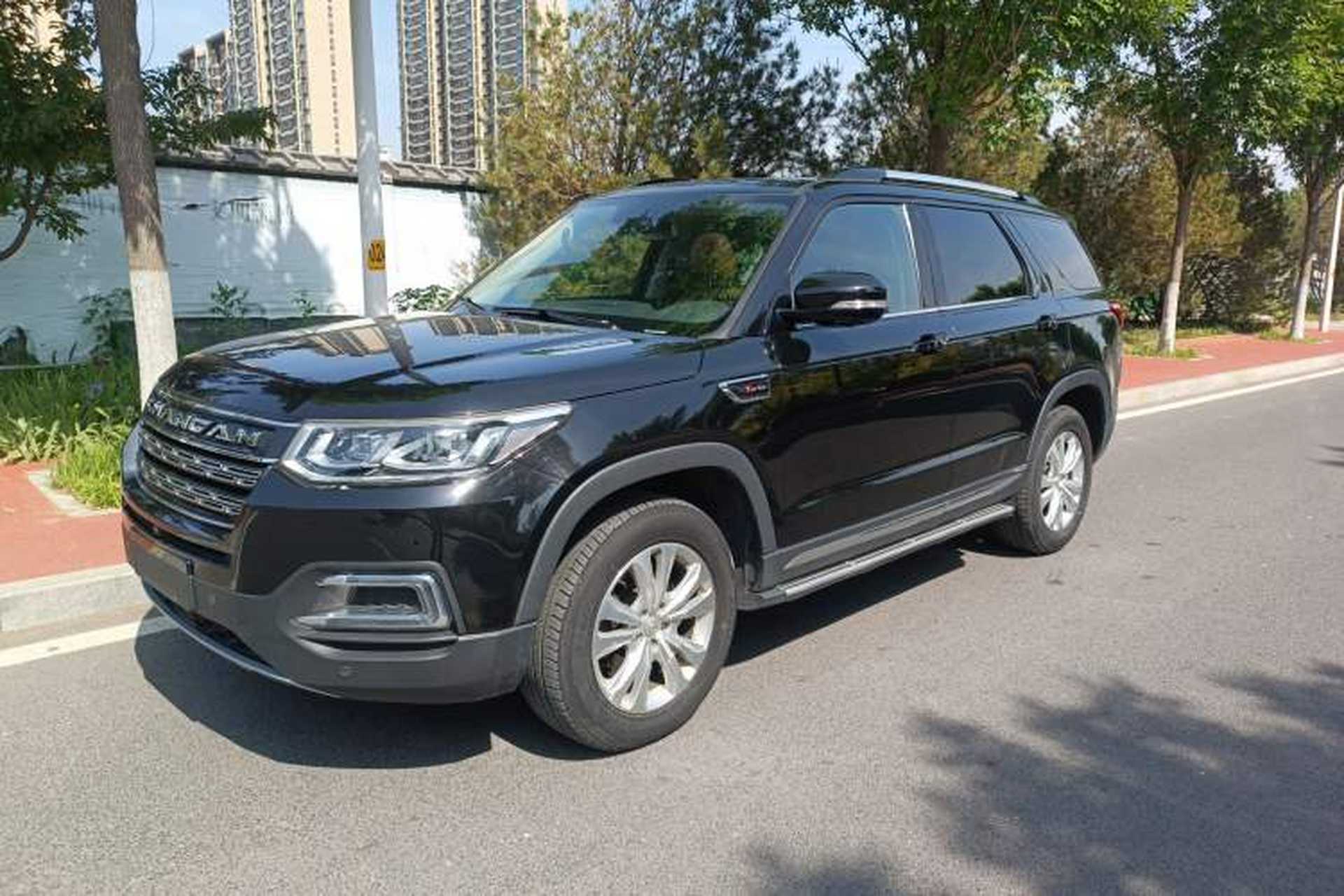 Used CHANGAN CS95 2018 2.0T Four-Wheel Drive Glory Edition Front Left 45 Deg