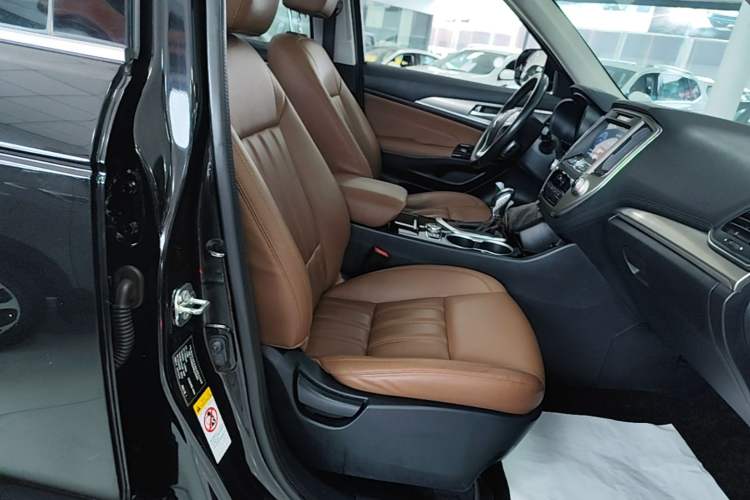 Used CHANGAN CS95 2018 2.0T Two-Wheel Drive Glory Edition Right Front Seat