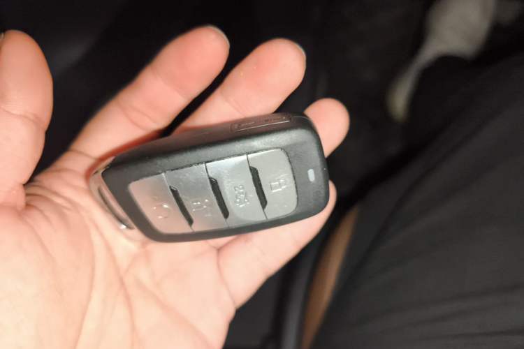 Used CHANGAN CS95 2018 2.0T Four-Wheel Drive Glory Edition Vehicle Key
