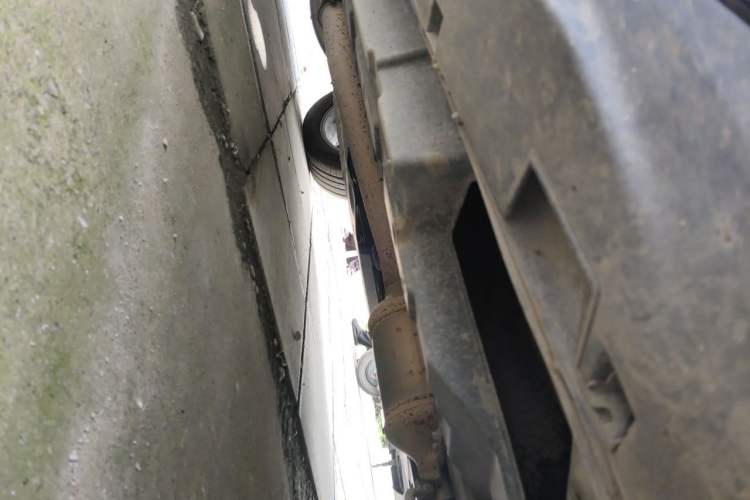 Used CHANGAN CS95 2019 2.0T Four-Wheel Drive Luxury Version Chassis Front Right