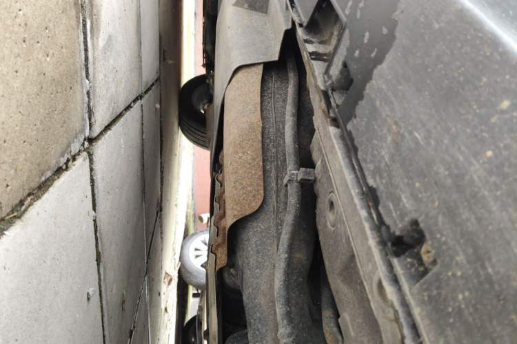 Used CHANGAN CS95 2019 2.0T Four-Wheel Drive Luxury Version Chassis Rear Left