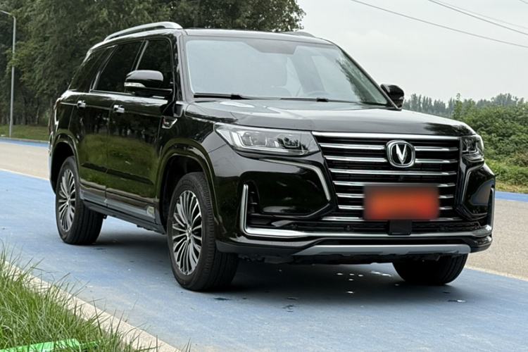 Used CHANGAN CS95 2019 2.0T Two-Wheel-Drive Luxury Version Exterior 3